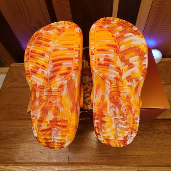 Croc Honey Nut Cheerios Classic Kid J4 - Brand New, Fun Design - Picture 6 of 8